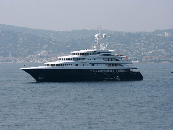 For about the same price the YACHT REVERIE will be pulling into Port next ... For about the same price the YACHT REVERIE will be pulling into Port next ...