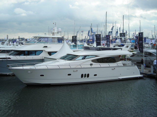 3 - Pershing 56 & 50, Ferretti 551 & 510, Riva (52) Rivale 4 - Itama - 40 3 - Pershing 56 & 50, Ferretti 551 & 510, Riva (52) Rivale 4 - Itama - 40