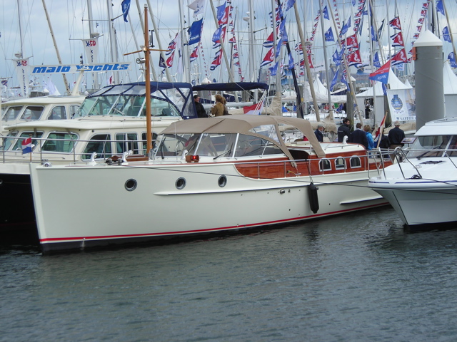 3 - Chris Craft - Corsair 28 4 - Frauscher - St. Tropez. Attached Images 3 - Chris Craft - Corsair 28 4 - Frauscher - St. Tropez. Attached Images