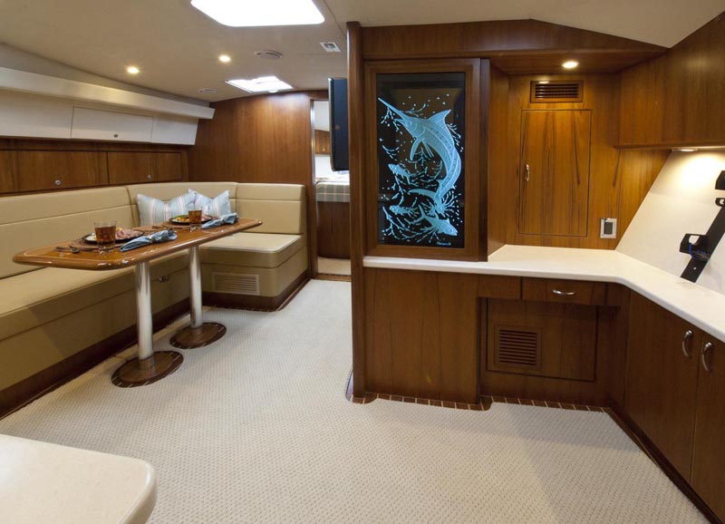 Cabo has been known for it's excellent interior joinery and this 44 did not ... Cabo has been known for it's excellent interior joinery and this 44 did not ...