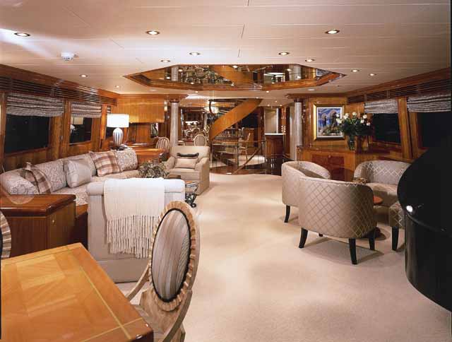 http://www.yachtforums.com/forums/attachments/hargrave-yacht/675-hargrave-yachts-interior-pictures-salon.jpg