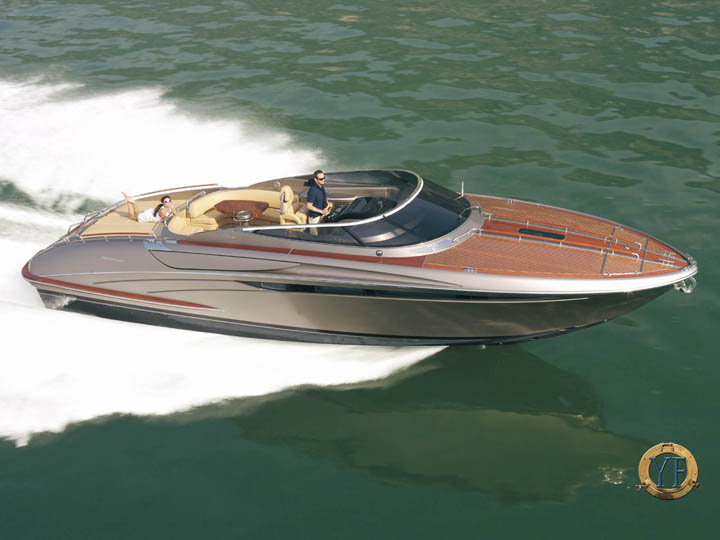 21521-riva-yachts-rivarama720.jpg