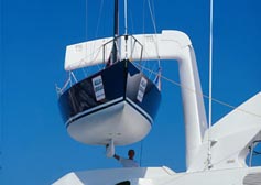 6075-megayacht-tenders-gbild85.jpg?d=1112980224