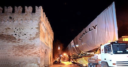 Name:  news_05042008_center.jpg
Views: 566
Size:  57.2 KB