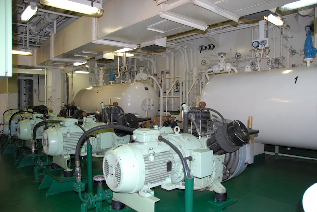 Name:  air system.jpg
Views: 954
Size:  127.2 KB