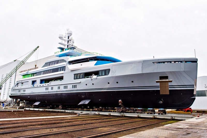 A&R Technical Launch 72.5M Superyacht Cloud Break.jpg