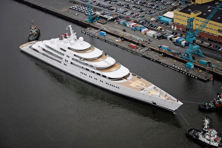 Azzam.jpg