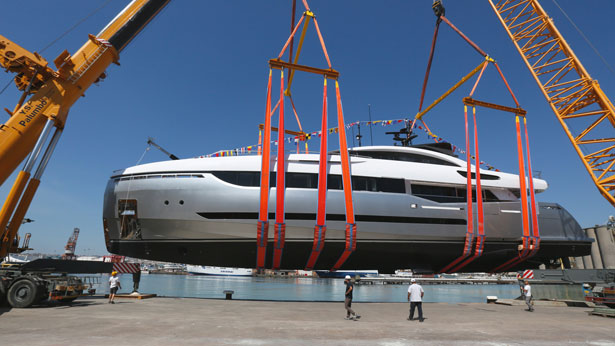 columbus-sport-hybrid-yacht.jpg