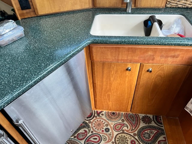 Dark Green Corian 2.jpg