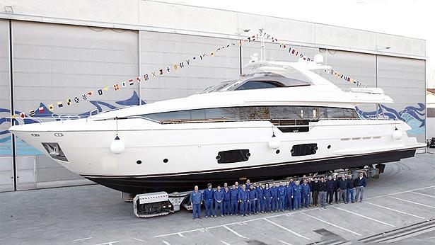 Ferretti 960.jpg