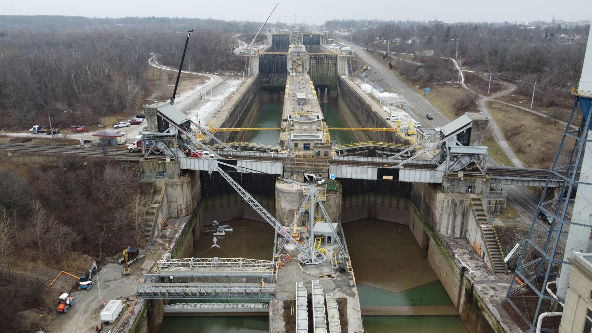 Flight Lock 2.jpg