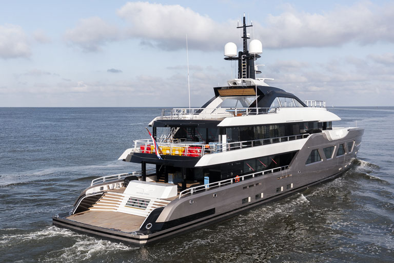 M2P-104-amels-6001_43.jpg