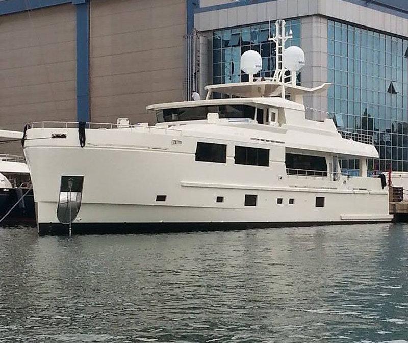 Mengi Yay launches 31.6M megayacht Serenitas.jpg