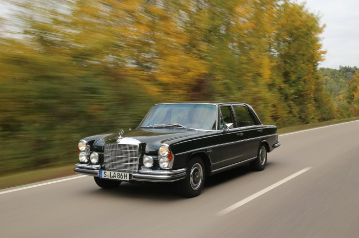 Mercedes-Benz-300-SEL-6.3.jpg