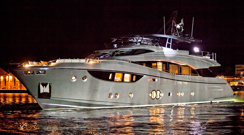 Monte Carlo Yacht Unveils 105MCY motoryacht.jpg