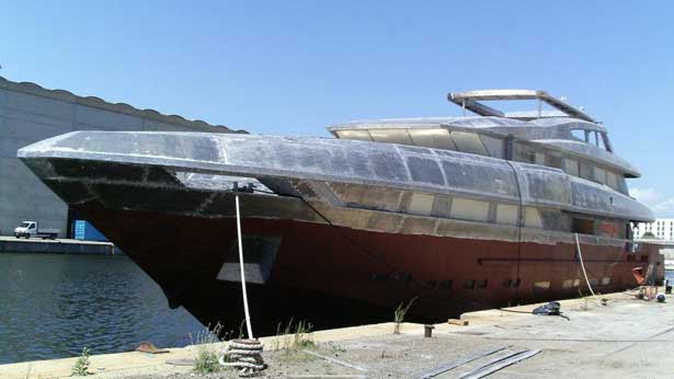 prince-shark-yacht-2.jpg
