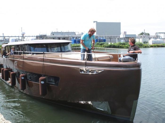 Storm X53F  France motor yacht.jpg