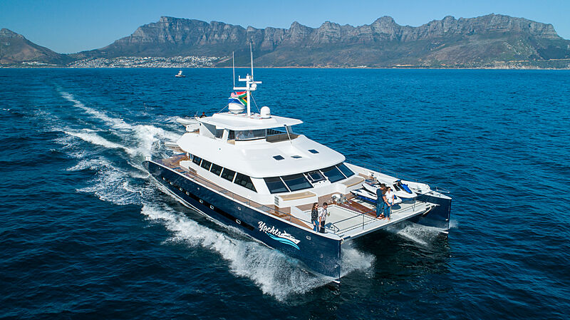 Two Oceans Marine 850E 1.jpg