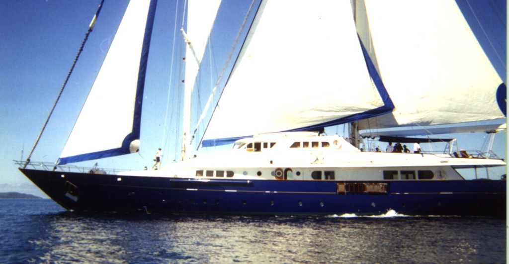 under way 2.jpg