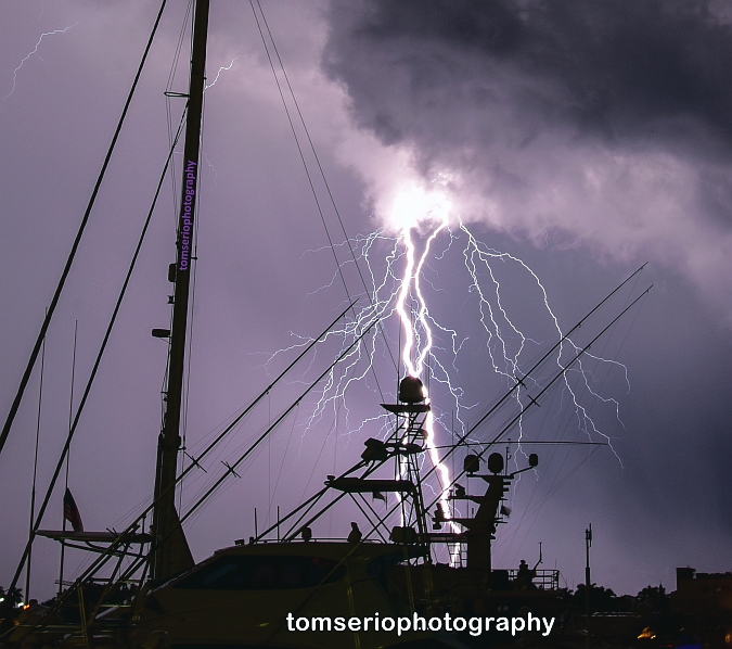 YF - Lightning PH DSC_0511.jpg